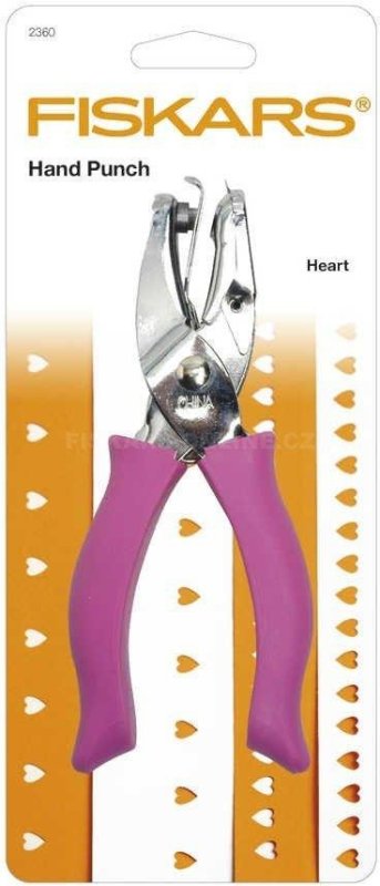 neuveden: Fiskars Děrovací kleště srdce