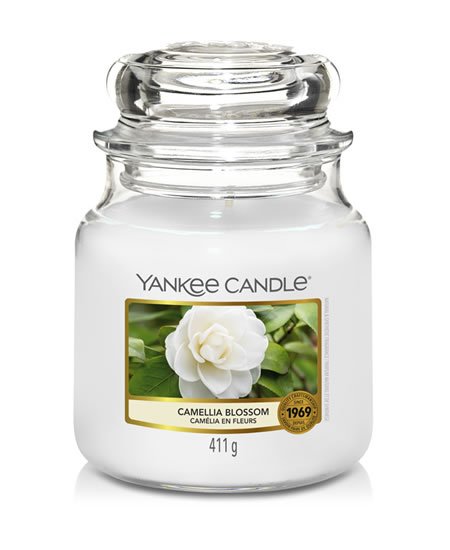 neuveden: YANKEE CANDLE Camellia Blossom svíčka 411g
