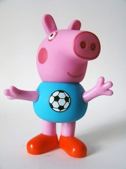 neuveden: Plastová figurka (Prasátko Peppa)