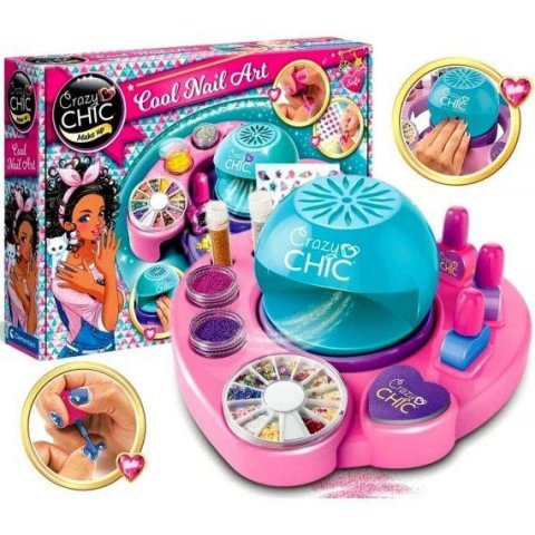 neuveden: Crazy Chic Nehtové studio