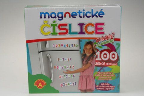 neuveden: Magnetické číslice na lednici 100 dílků