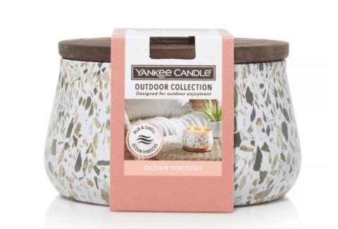 neuveden: YANKEE CANDLE Ocean Hibiscus /Outdoor Collection, svíčka venkovní, 283g