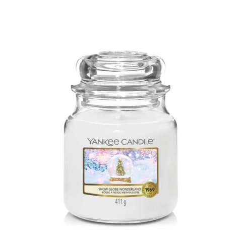 neuveden: YANKEE CANDLE Snow Globe Wonderland svíčka 411g