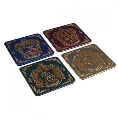 neuveden: Set 4 kovových podtácků Harry Potter - Bradavické koleje neuveden: Set 4 kovových podtácků Harry Potter - Bradavické koleje