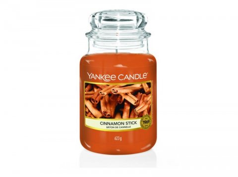neuveden: YANKEE CANDLE Cinnamon Stick svíčka 623g
