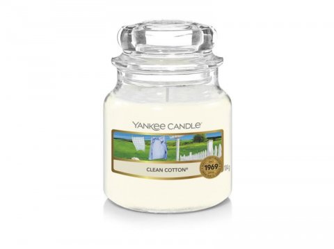 neuveden: YANKEE CANDLE Clean Cotton svíčka 104g