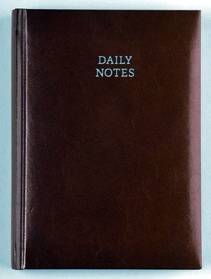 neuveden: Daily Notes - New Karachi denní A5 - bordó