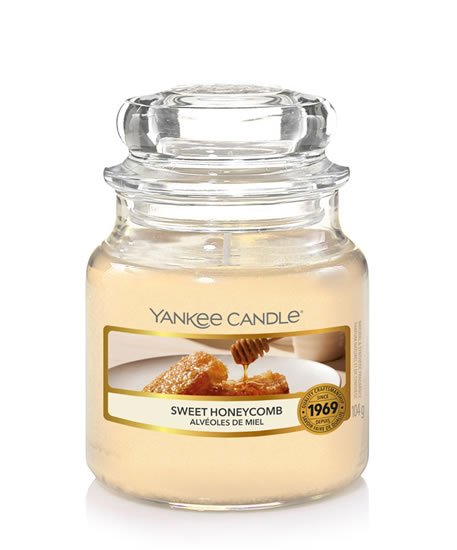 neuveden: YANKEE CANDLE Sweet Honeycomb svíčka 104g