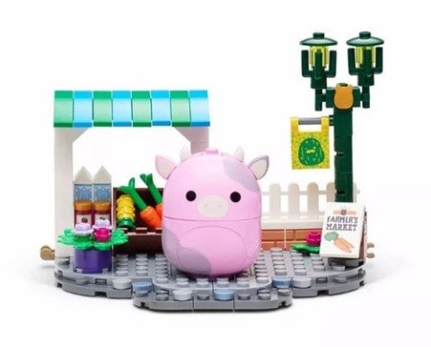 -: Squishmallows Stavebnice BLDR - Patty a farmářský trh