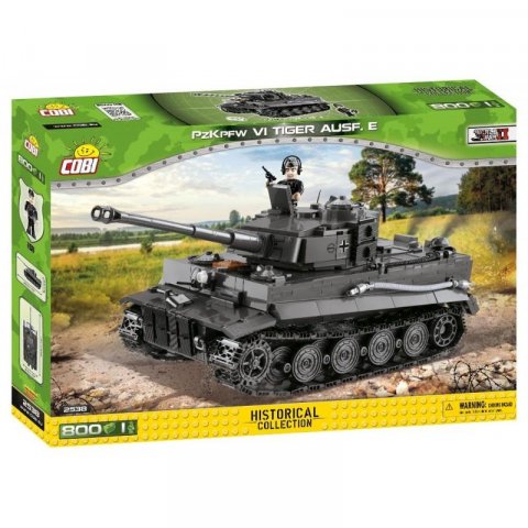 neuveden: II WW Panzer VI Tiger Ausf. E, 800 kostek, 1 figurka
