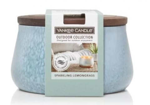 neuveden: YANKEE CANDLE Sparkling Lemongrass /Outdoor Collection, svíčka venkovní