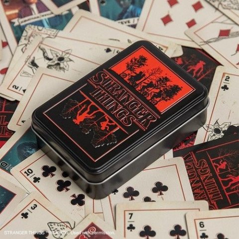 neuveden: Stranger Things Hrací karty