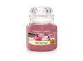 neuveden: YANKEE CANDLE Sweet Plum Sake svíčka 104g