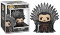 neuveden: Funko POP Deluxe: Game of Thrones S10 - Jon Snow Sitting on Iron Throne