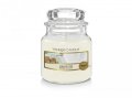neuveden: YANKEE CANDLE Shea Butter svíčka 104g