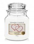 neuveden: YANKEE CANDLE Snow in Love svíčka 411g