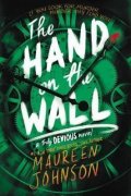 Johnsonová Maureen: The Hand on the Wall