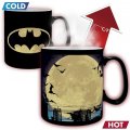neuveden: Batman Měnící keramický hrnek 320 ml - Bat symbol