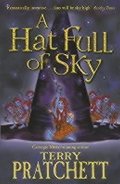 Pratchett Terry: Hat Full of Sky #32