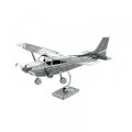 neuveden: Metal Earth 3D kovový model Cessna 172