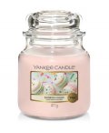 neuveden: YANKEE CANDLE Rainbow Cookie svíčka 411g