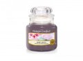 neuveden: YANKEE CANDLE Berry Mochi svíčka 104g