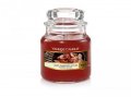 neuveden: YANKEE CANDLE Crisp Campfire Apples svíčka 104g